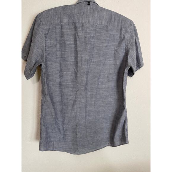 NM Nicole Miller Men's Button-Down Short Sleeve Cotton Blue Shirt Small - Picture 4 of 8